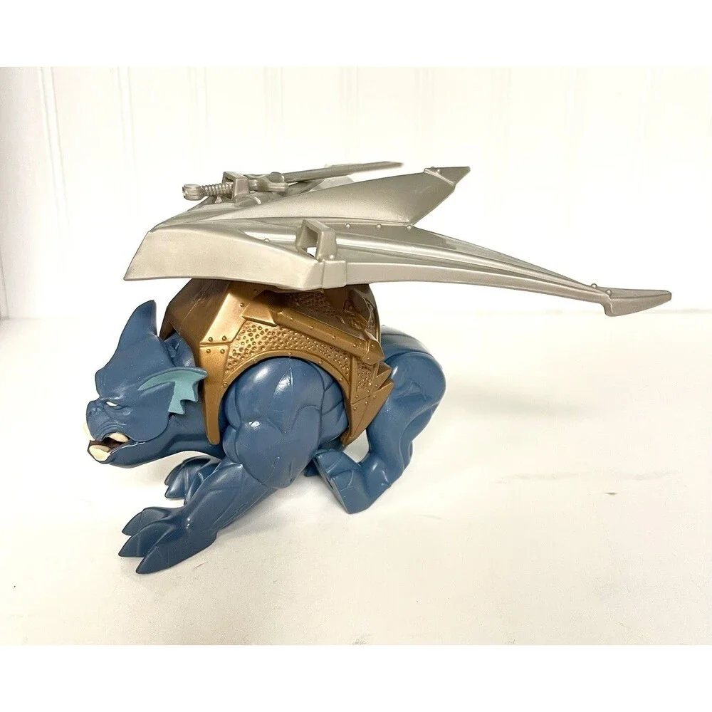 Vintage Complete Disney Gargoyles Bronx w/ Glider Wings & Sword 1995 Kenner